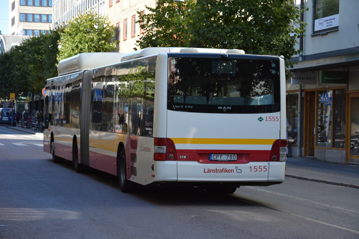CPY 780 (MAN Lion's City CNG) auf den Weg durch die Innenstadt von Jönköping am 15.09.2014