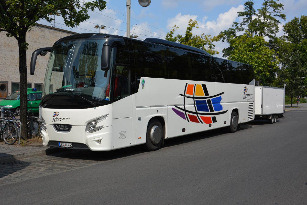 CUX-AL 446 steht am 21.08.2014 Berlin Zoologischer Garten. Aufgenommen wurde ein VDL Futura.
