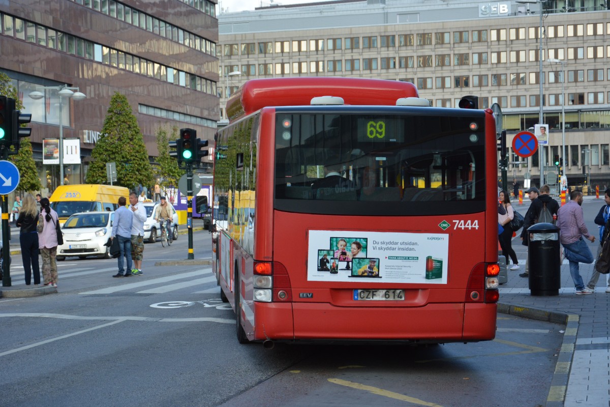 CZF 614 (MAN Lion's City CNG) unterwegs auf der Linie 69. Aufgenommen am 16.09.2014 Sergels torg.