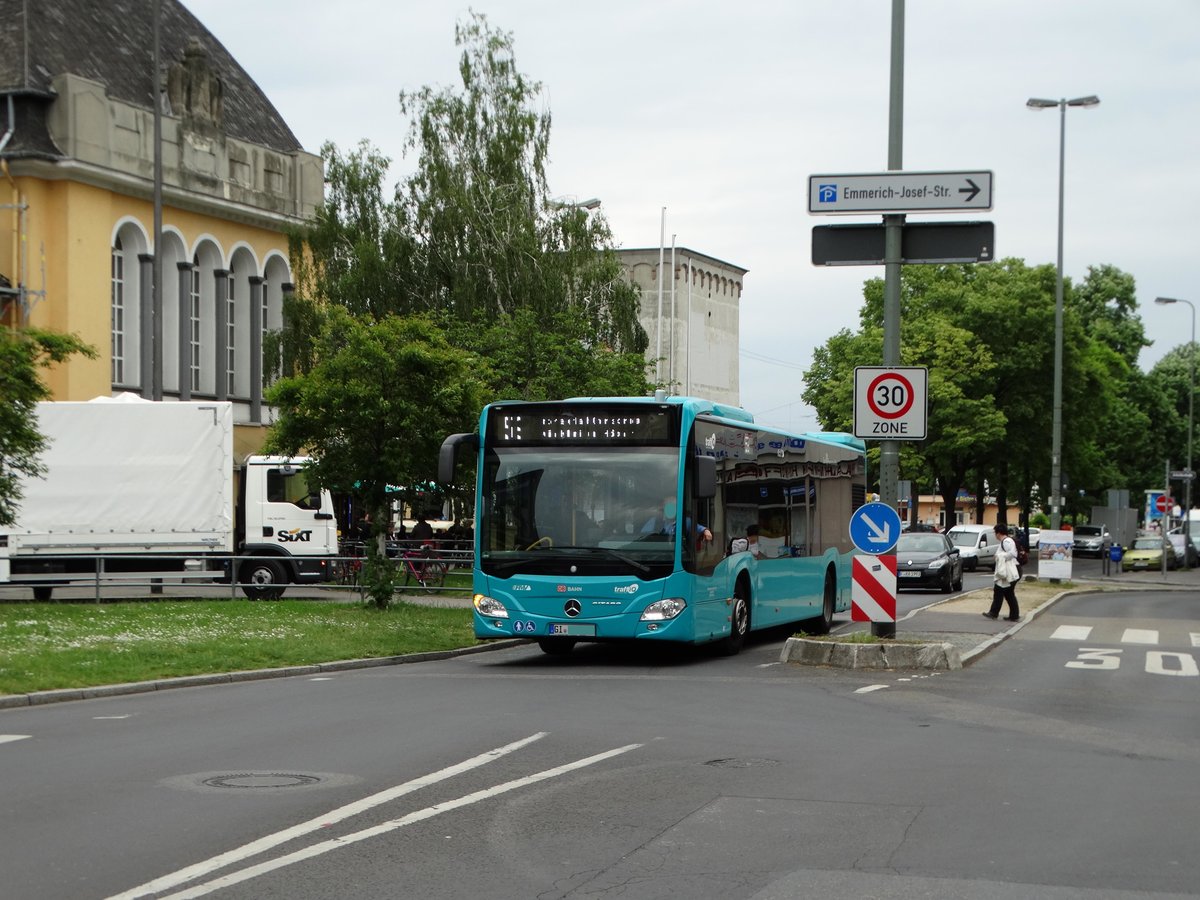 DB Hessen Bus Mercedes Benz Citaro C2 422 am 20.05.16 in Höchst Bhf