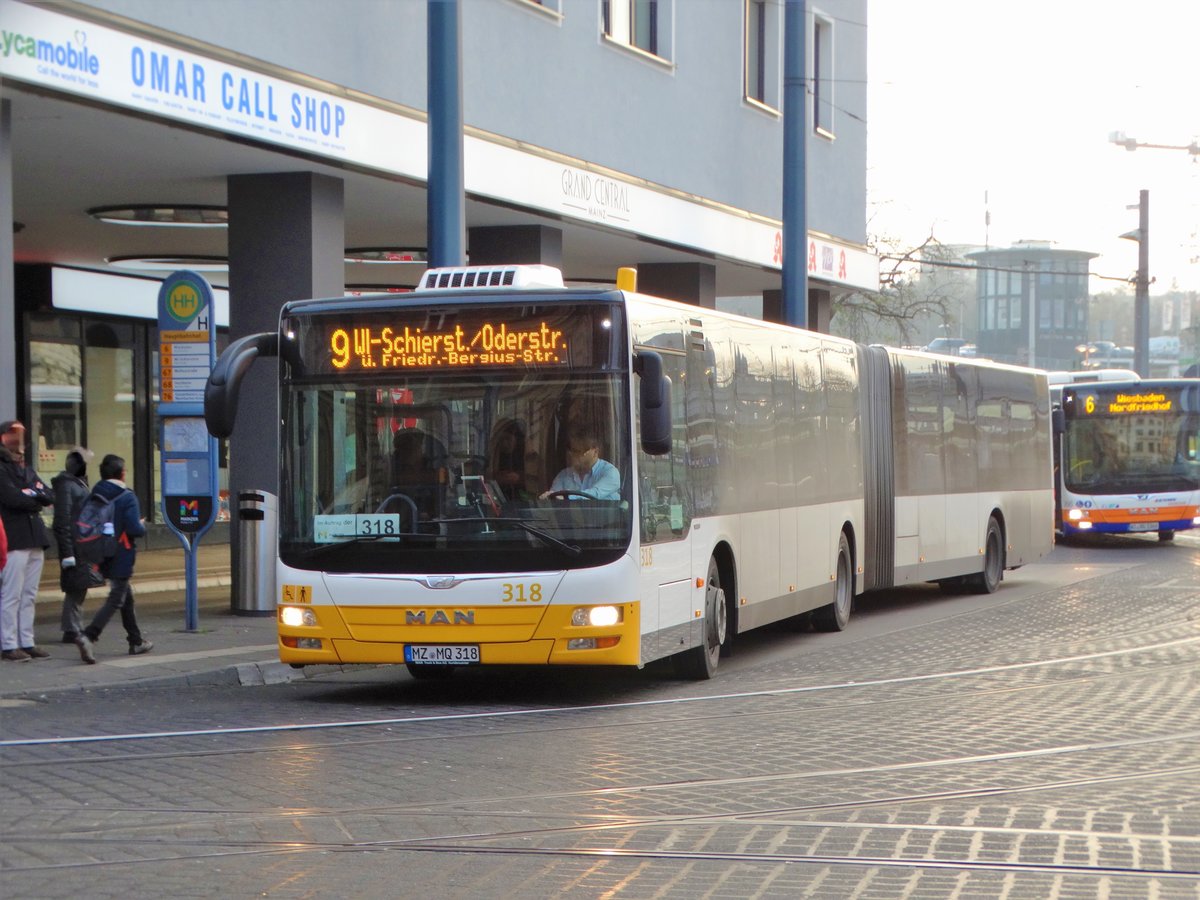 DB Regio Südwest MAN Lions City G Wagen 318 am 02.12.17 in Mainz 