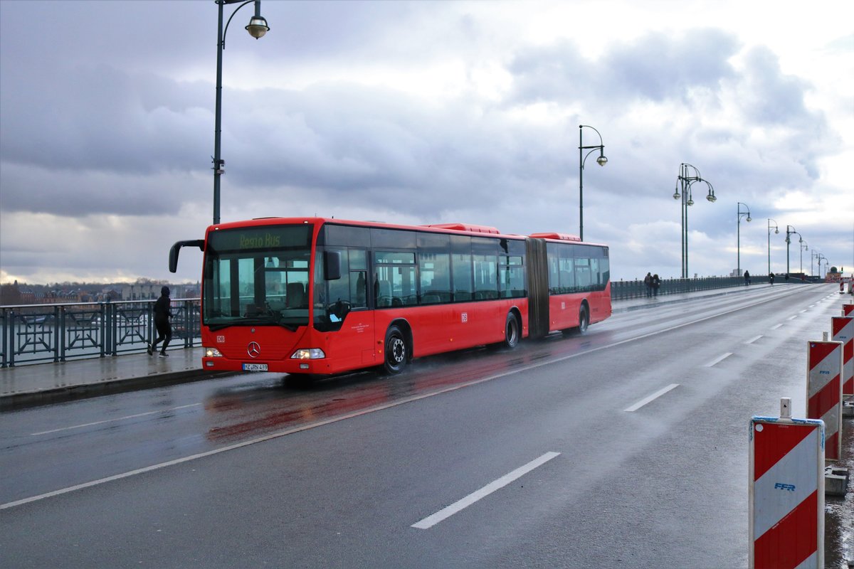 DB Rhein Nahe Bus Mercedes Benz Citaro 1 G am 18.01.20 auf der Theodor Heuss Brücke die zur Zeit für Autos gesperrt ist