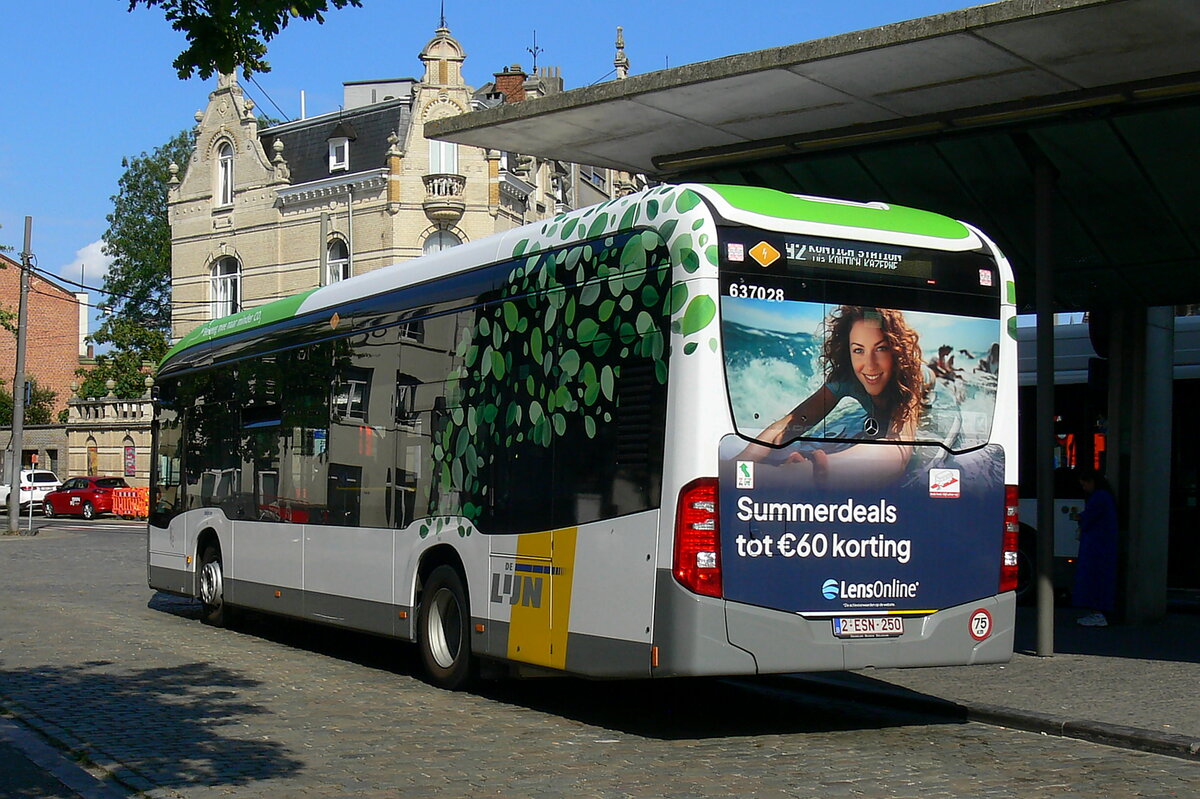 De Lijn 637028 Mercedes-Benz e-Citaro als Linie 92: Berchem Station - Kontich Station.
02-09-2024