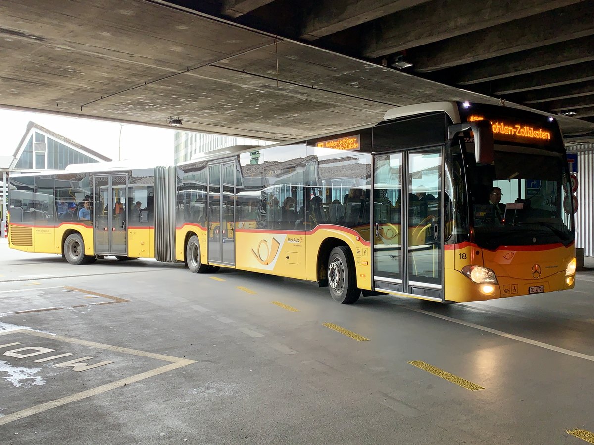 Der MB C2 G Euro 5 von Steiner Bus, Ortschwaben am 3.5.19 beim verlassen der Poststation in Bern.
