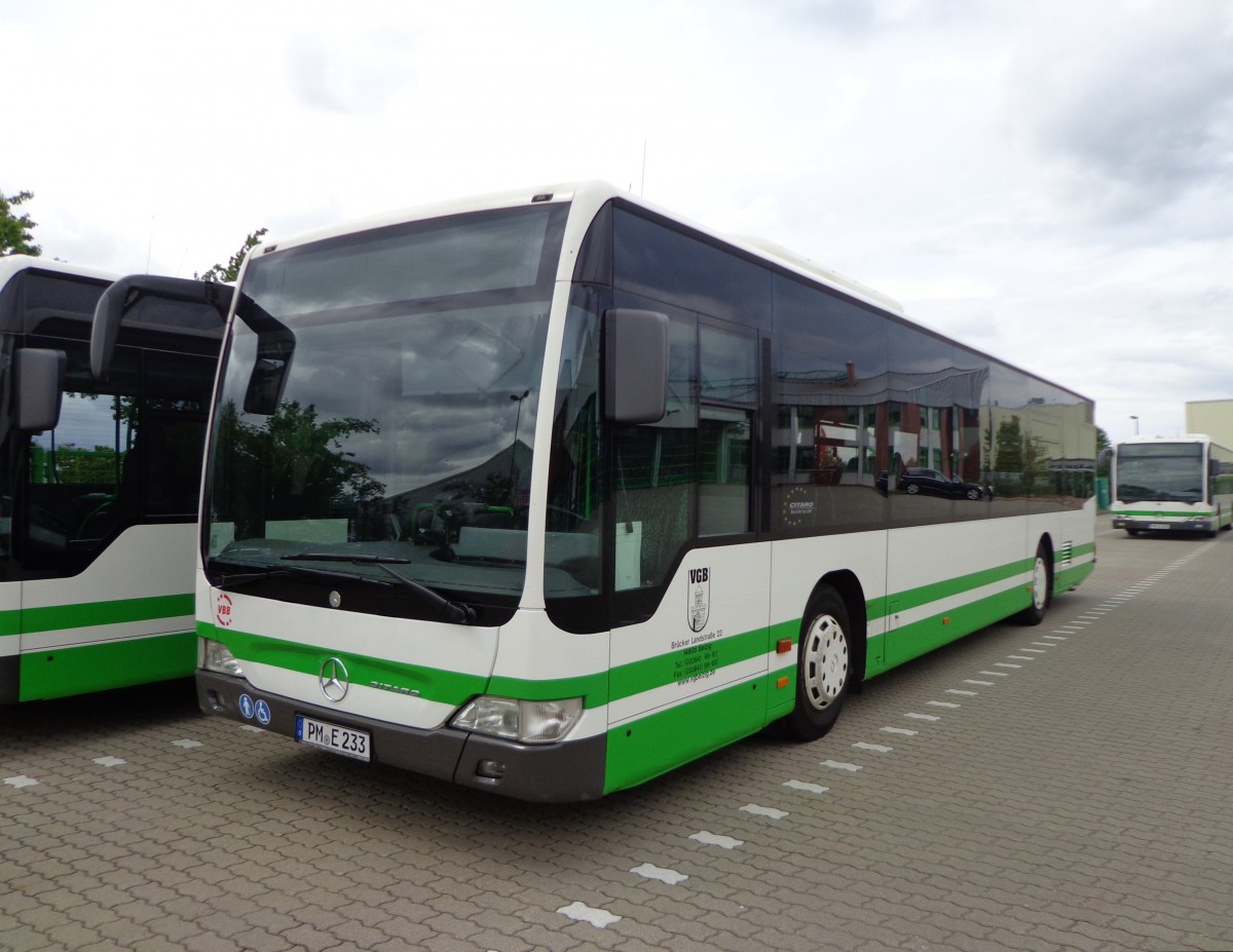 Der PM-E 233 vom Typ MB O 530 II Citaro Ü in Bad Belzig, Seedoche am 08.05.14 