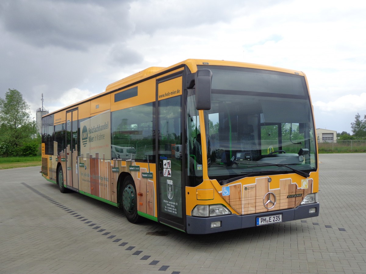 Der PM-E 235, ein MB O 530 (Citaro) Ü Baujahr 2003 in Brandenburg bei der Friedrichshafener Str. am 14.05.14