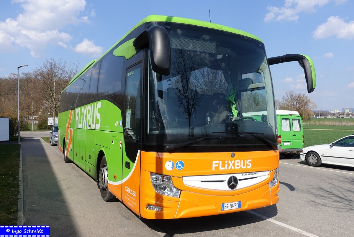 Dibiasi Bus aus Kurtatsch / Italien (Flixbus) ~ FR 104BF ~ Mercedes Benz Tourismo III RHD-M/2 ~ 31.03.2019 in Leinfelden