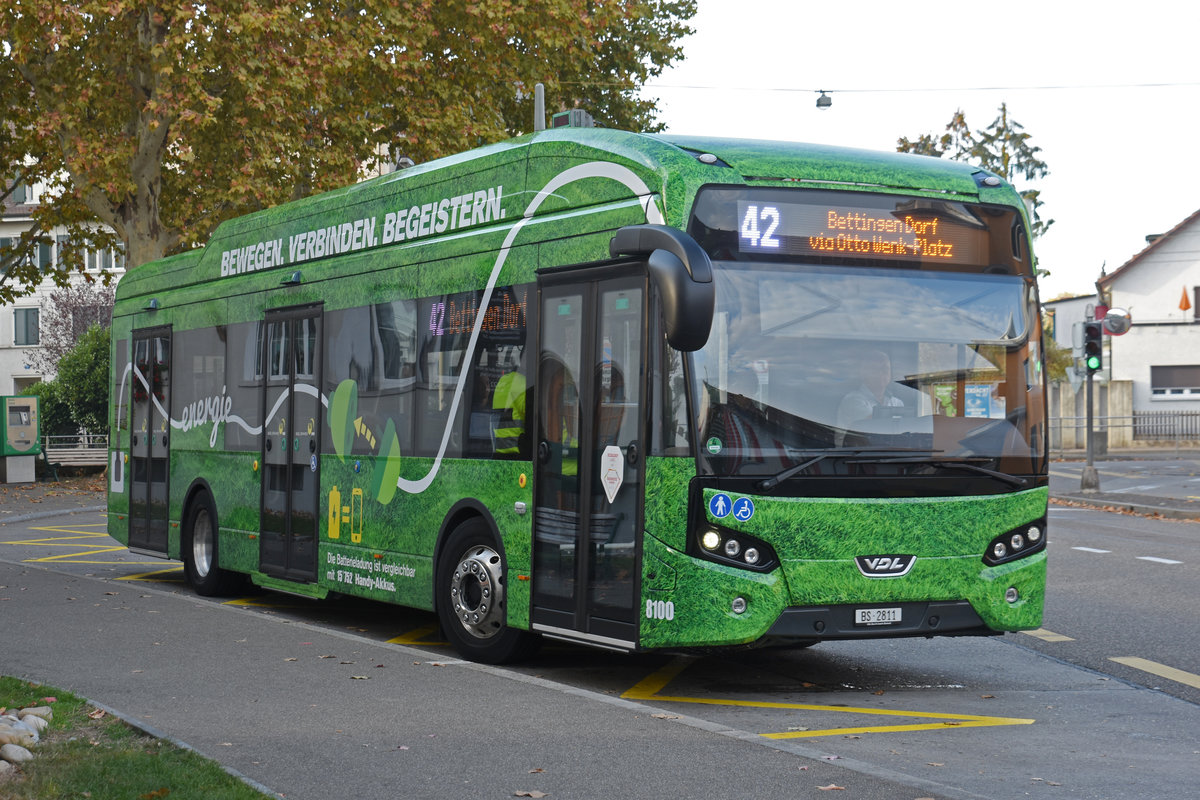 Die Basler Verkehrs Betriebe Testen einen VDL Citea SLF-120 Elektro Bus. Hier steht der Bus an der Haltestelle Habermatten. Die Aufnahme stammt vom 23.10.2018.
