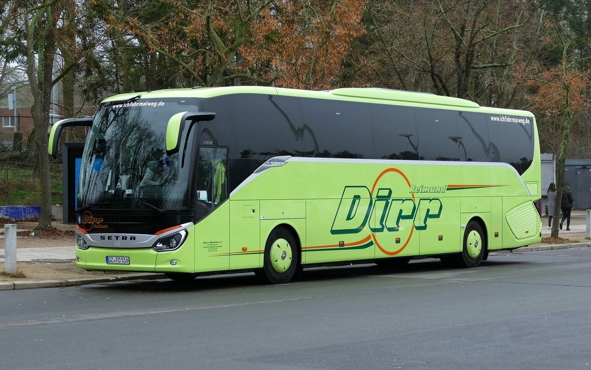 Dirr-Reisen GmbH mit einem Setra S 516 HD. Berlin Olympischer Platz im Januar 2020 (Grüne Woche).