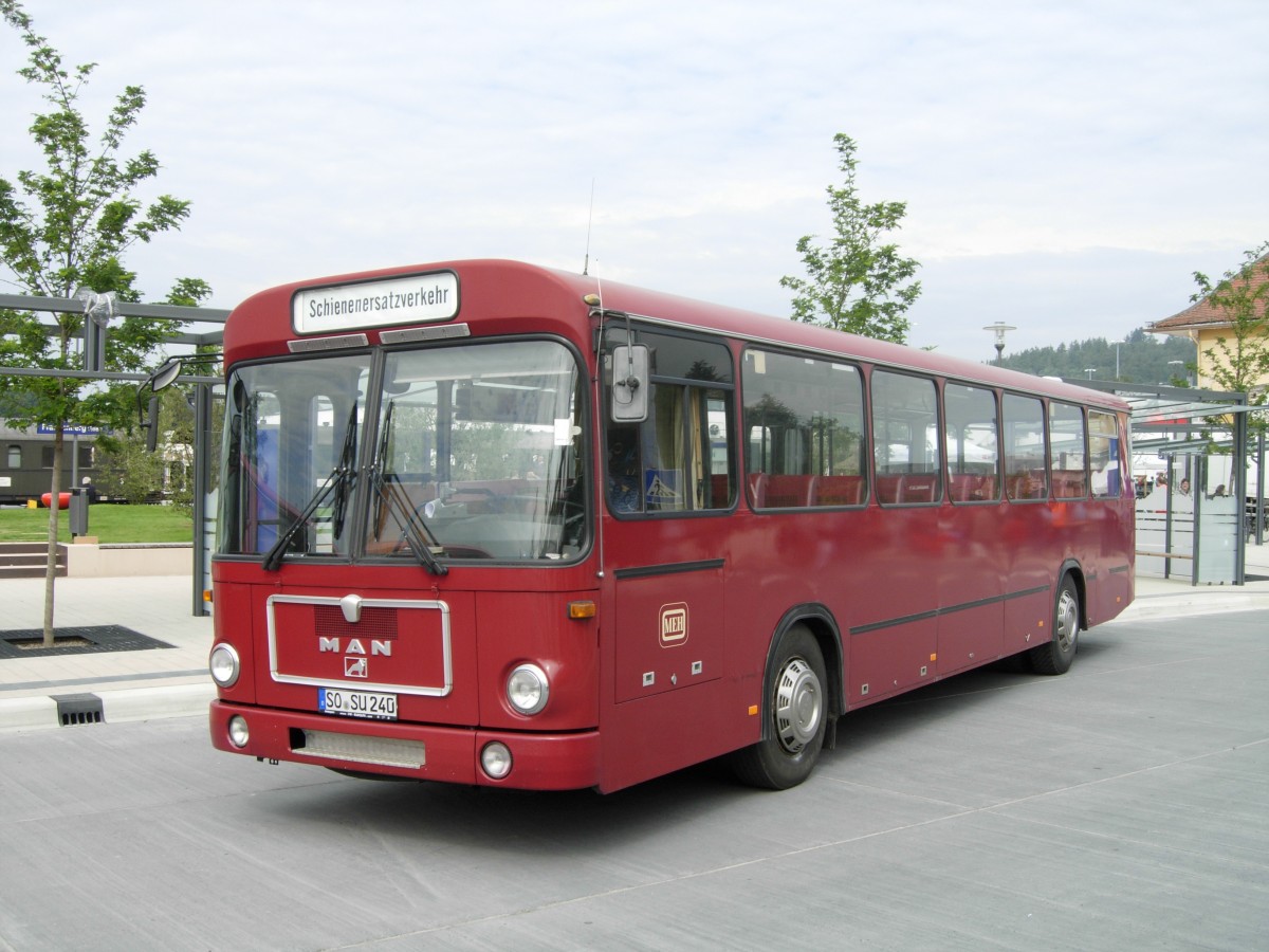 Ebenfalls ausgstellt in Frankenberg war dieser Überlandbus von MAN. Frankenberg, 12.09.2015. 