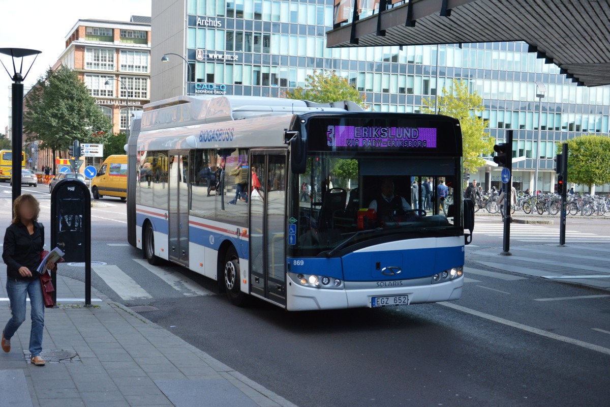 EGZ 652 (Solaris Urbino 18 CNG) in der Innenstadt von Västerås. Aufgenommen am 17.09.2014.
