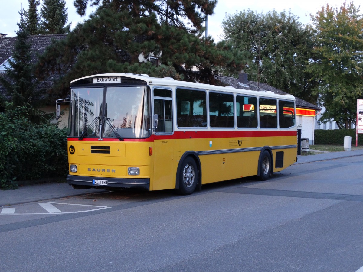 Ein alter Saurer Postbus am 04.10.14 in Mainz 