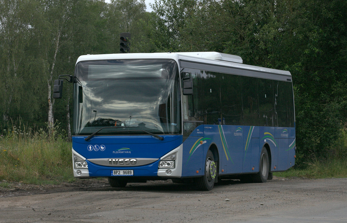 Ein moderner IVECO Bus, abgestellt in Plasy.17.07.2020, 08:29 Uhr. 