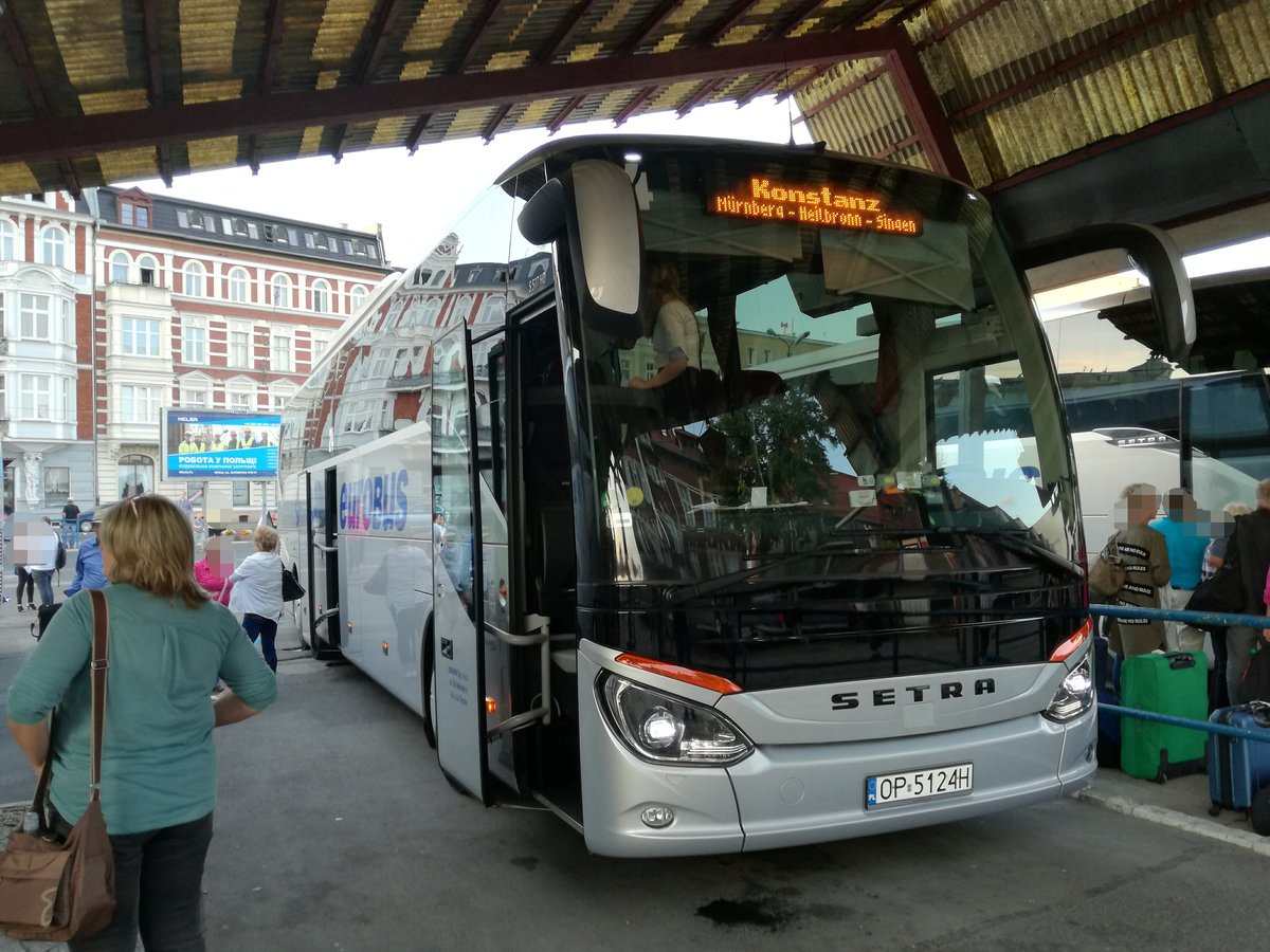Ein Setra aus der 500er Serie von 'SINDBAD eurobus' mit der Wagennummer 24 in Opole. | August 2017