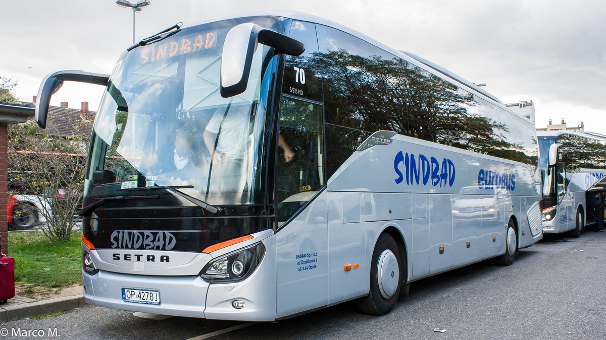 Ein Setra S515 HD von 'SINDBAD eurobus' mit der Wagennummer 70 am Krefelder Hauptbahnhof (Süd). | September 2018