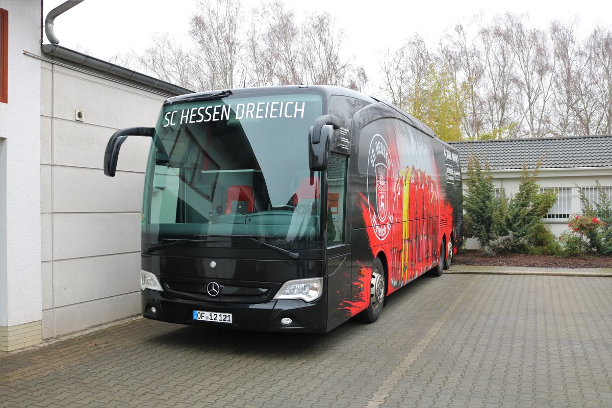 Emil Lang Busbetrieb Mercedes Benz Travego Teambus SC Hessen Dreieich am 02.02.19 in Dreieich. Ich durfte durch nachfragen Fotos machen 