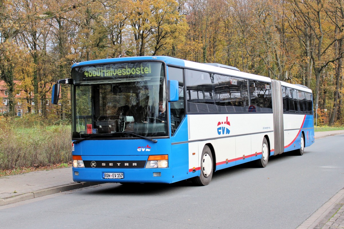 EVB Gelenkbus am 12.11.2013 in Tostedt.