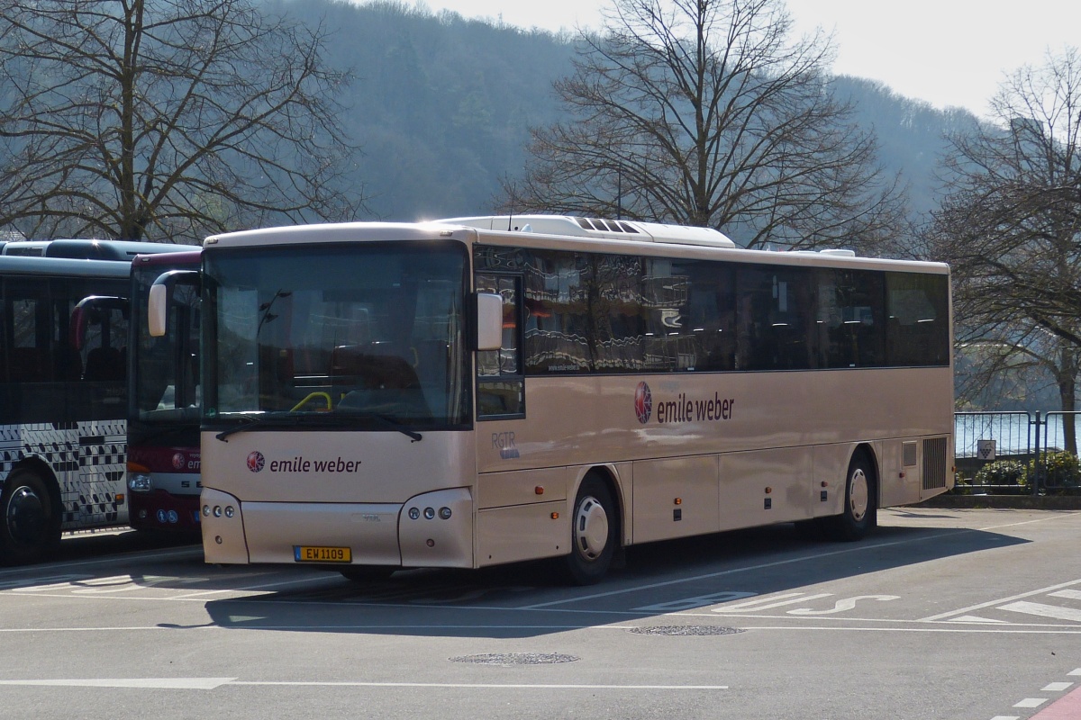 EW 1109, Bova Lexio von Emile Weber, macht eine kurze Pause in Grevenmacher auf einem Busparkplatz. 03.2022 