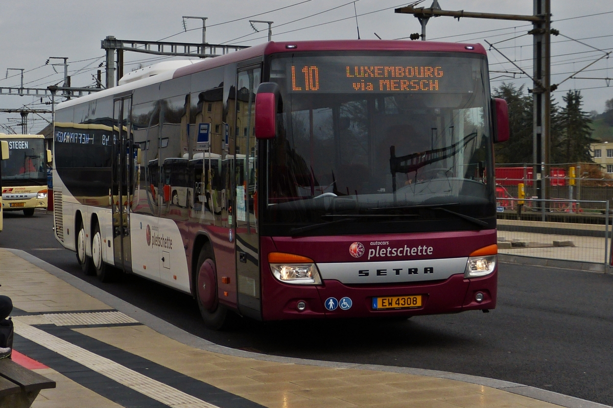 EW 4308, Setra S 418 LE von Voyages Pletschette, als SEV auf der Strecke Ettelbrück – Luxemburg unterwegs. Mersch am 14.03.2020