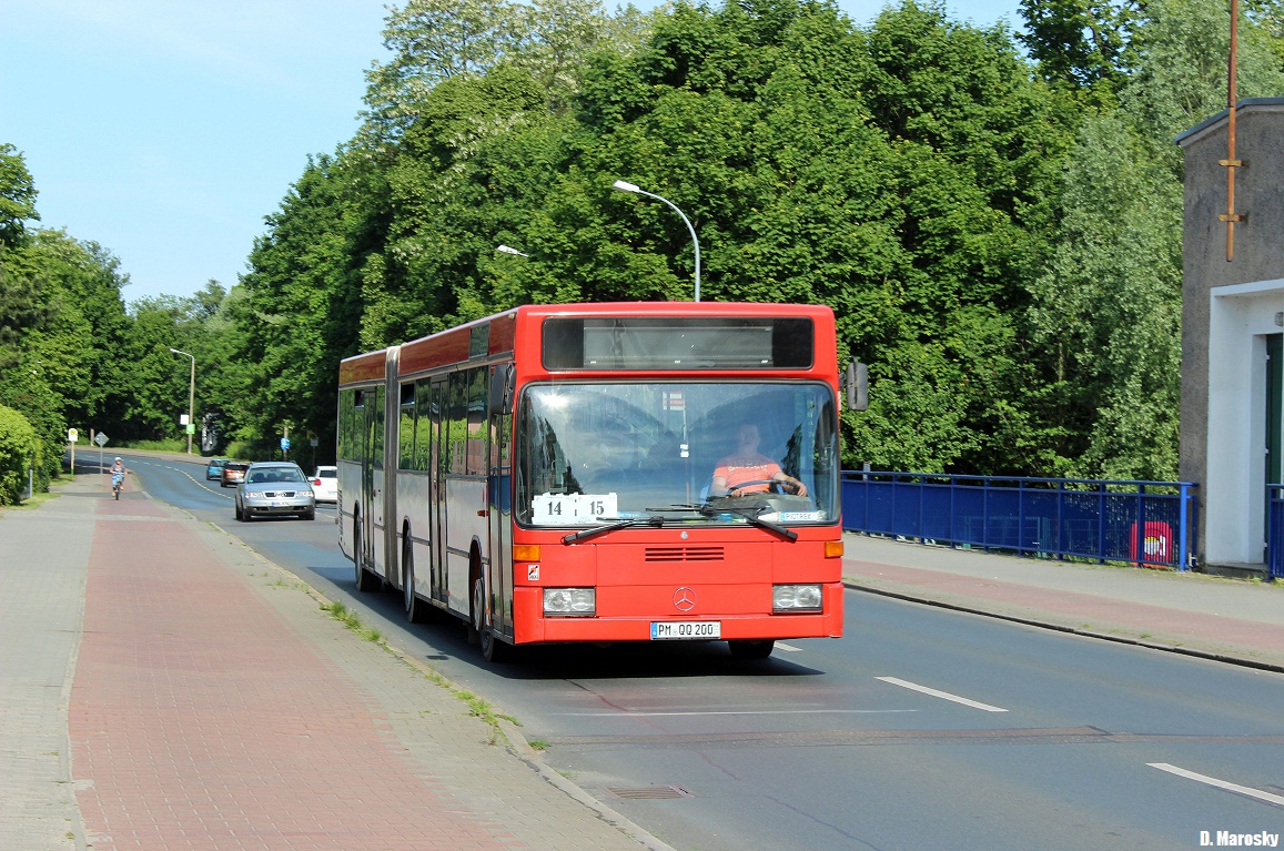 ex KVG Kiel 452 in Brandenburg an der Havel, Krakauer Straße.