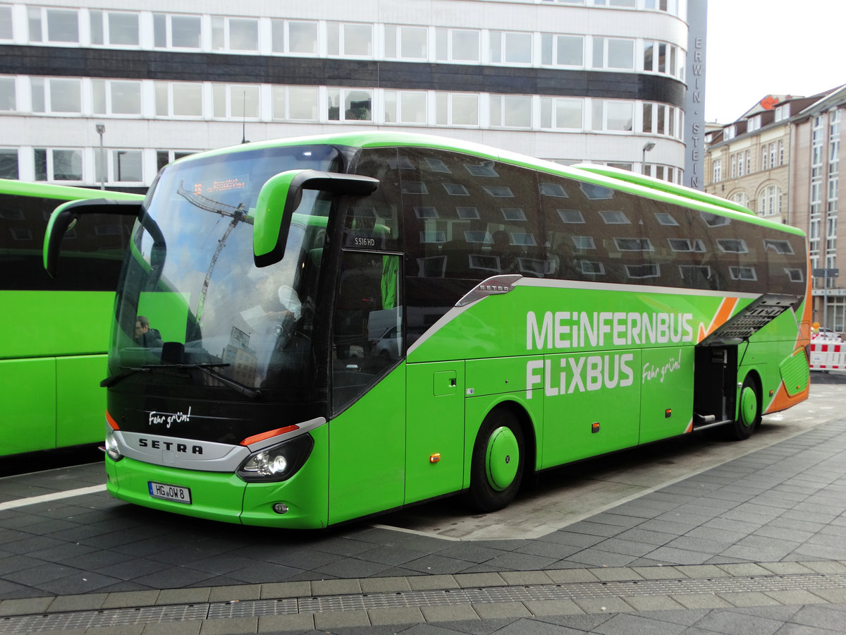 Flixbus Setra 5000er Serie am 14.01.17 in Frankfurt am Main Hbf Südseite Fernbusbahnhof