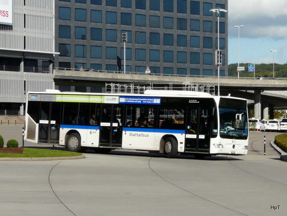 Glattalbus - Mercedes Citaro  Nr.38  ZH  590938 unterwegs beim Flughafen Zrich am 17.10.2013