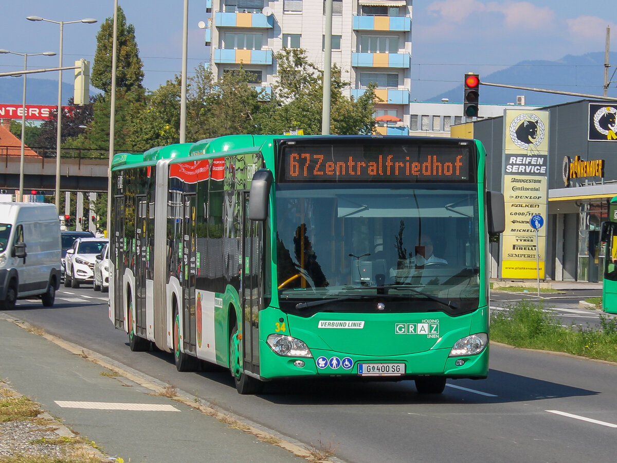 Graz. Am 12.9.2020 fuhr Wagen 34 der Graz Linien auf der Linie 39, hier bei Graz-Karlau.