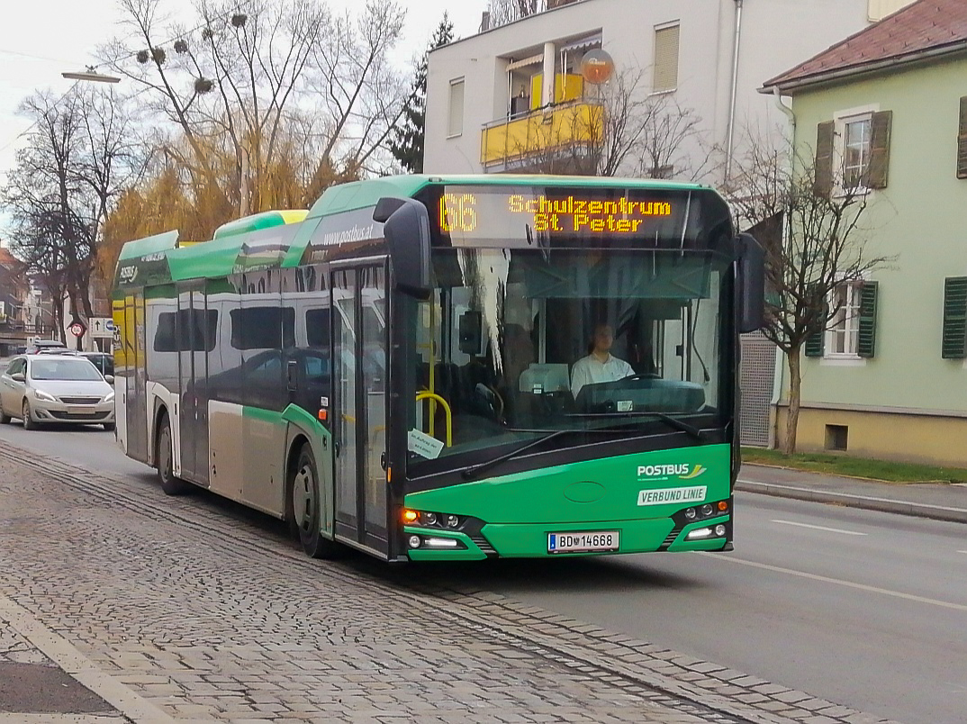 Graz. BD 14668 von Postbus ist hier am 18.12.2019 bei der Haltestelle Fliedergasse zu sehen.