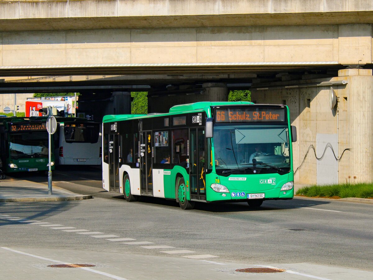 Graz. Wagen 78 der Graz Linien ist hier am 20.06.2023 als Linie 66 in Graz Don Bosco zu sehen.