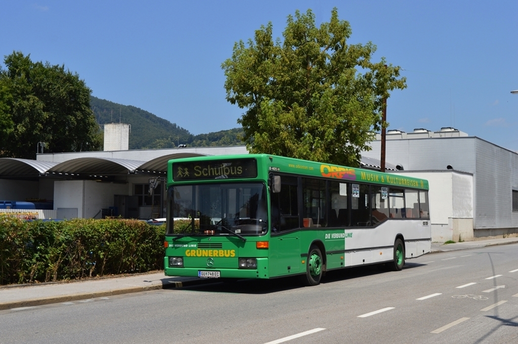 Grünerbus O 405 N2 als Schulbus in der Gaswerkstraße, 23.06.2016