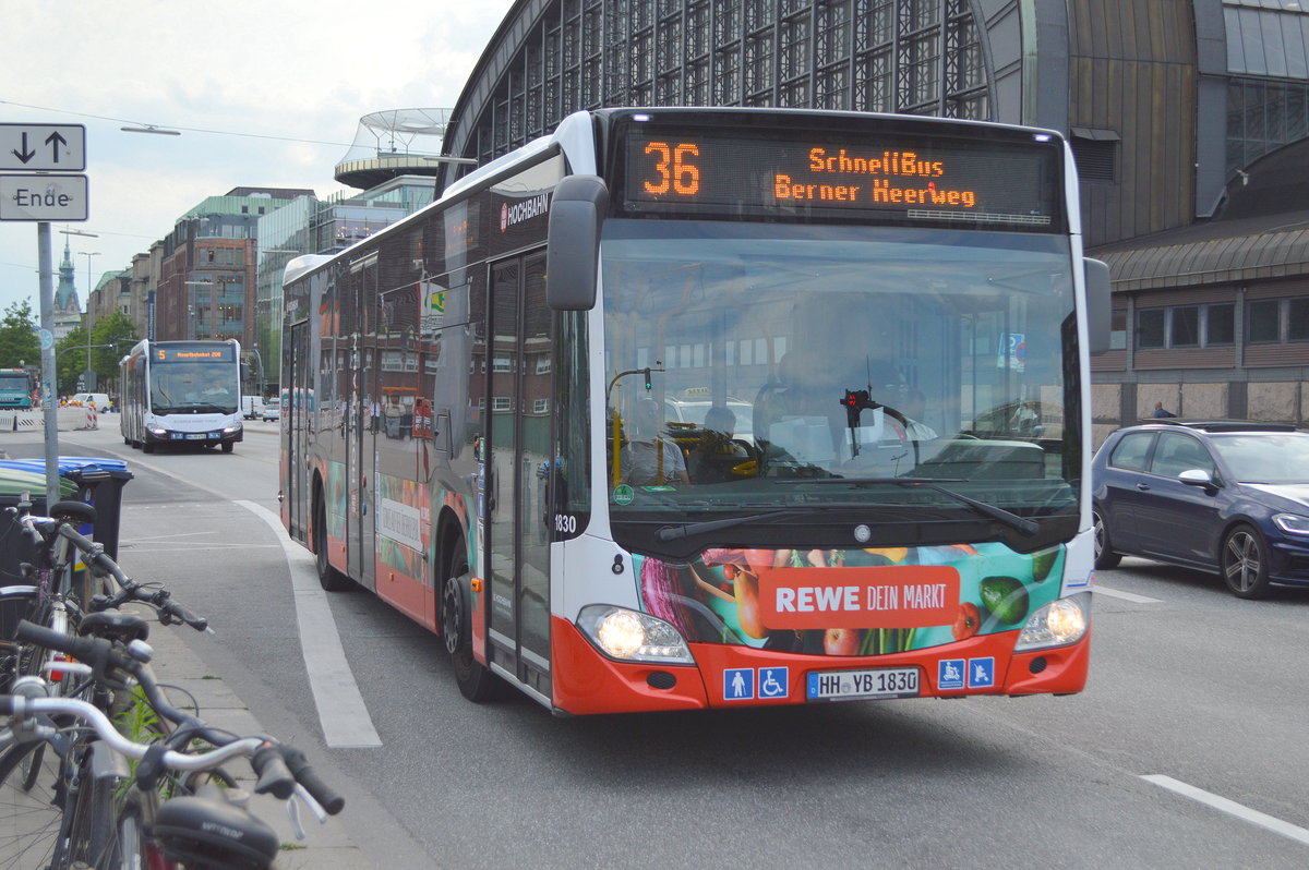 Hamburger Hochbahn AG (HHA) mit MB Citaro “C2” Wagen 1830 (Bj.2018) Linie 36 am 18.06.19 Hamburg Hbf.  