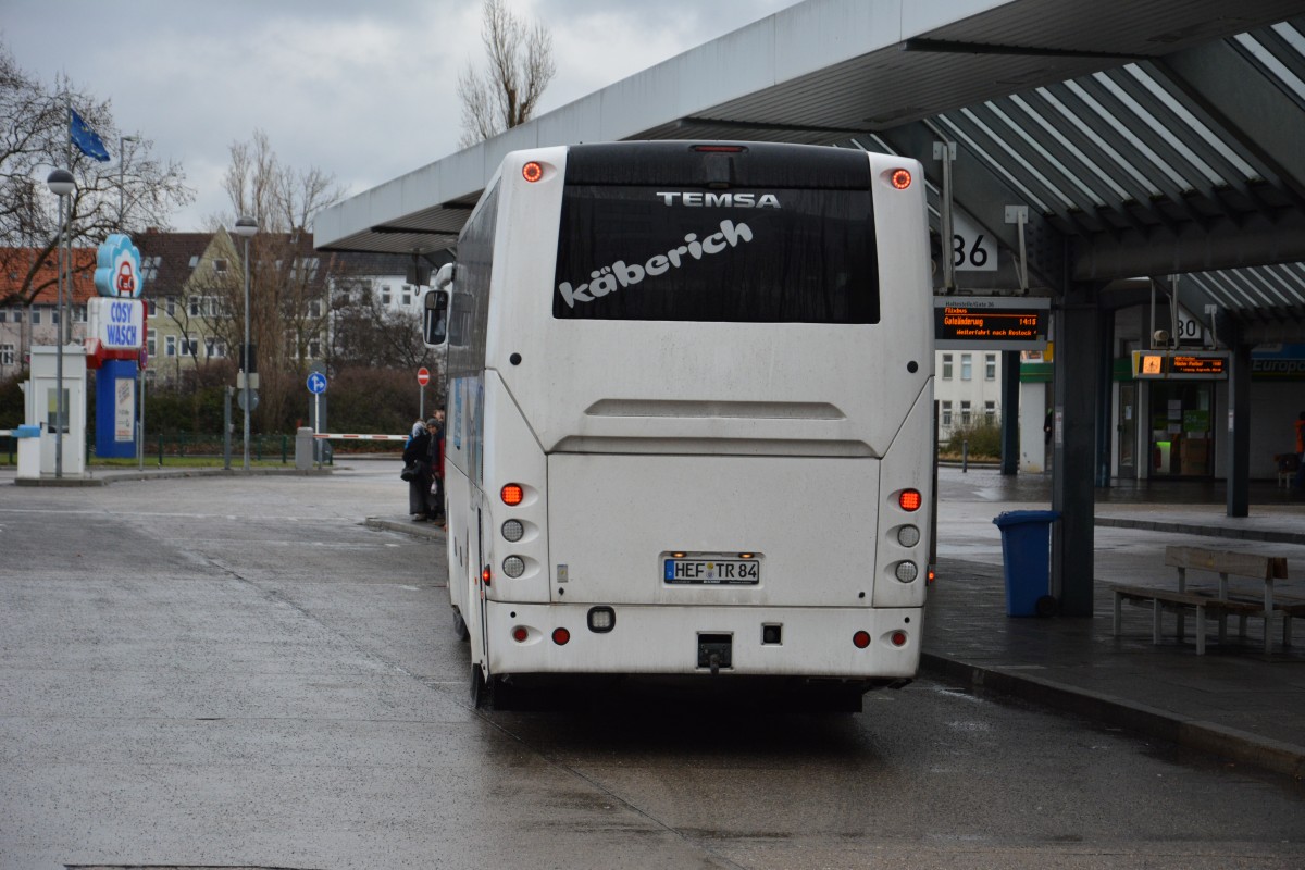 HEF-TR 84 (Temsa Safari HD) fährt am 10.01.2015 nach Düsseldorf für FlixBus. Aufgenommen am ZOB in Berlin.
