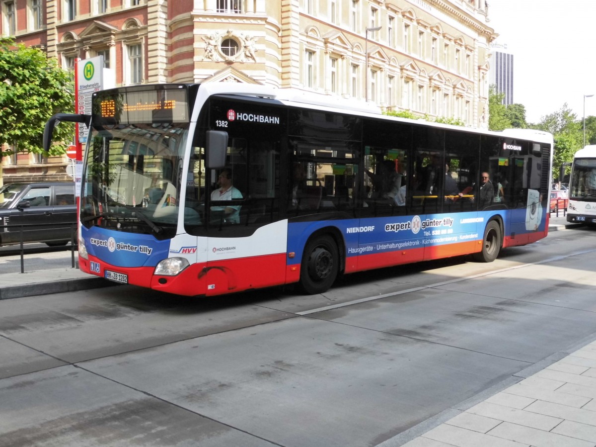 HHA 1382 MB O 530 C2 auf Linie 109, U Stephansplatz am 13.07.15