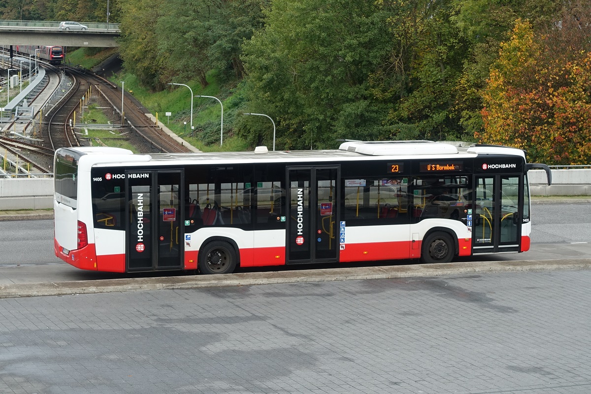 HHA 1405 (HH-YF 1405) am 25.10.2019, Hamburg, U-Bahn Billstedt, EvoBus Citaro MB C2, 3-türig, EZ 05.2014 /