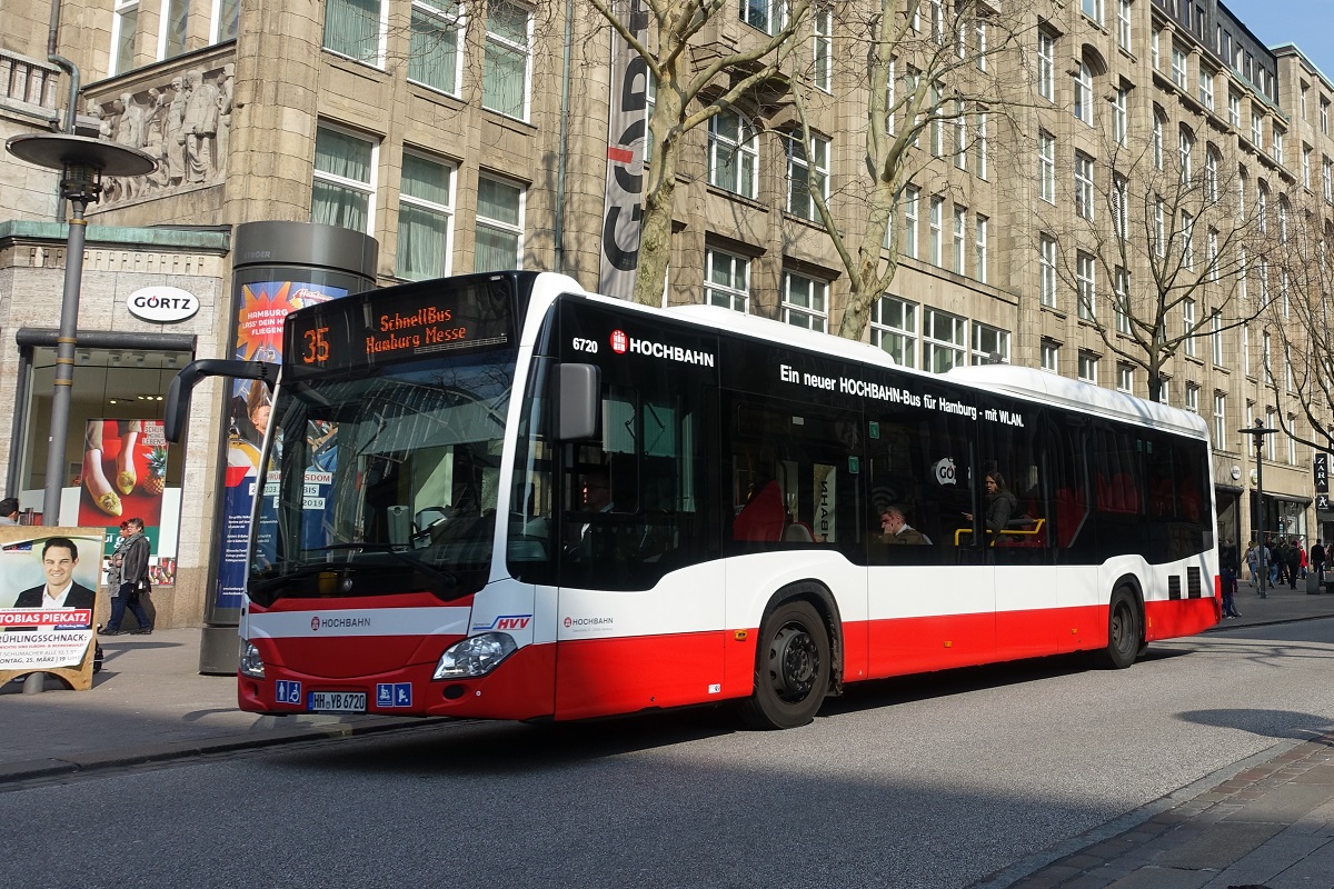 HHA 6720 (HH-YB 6720) Linie 35, am 29.3.2019 in der Mönckebergstr. / MB Citaro  C2  LE Schnellbus (EZ 2017) /
