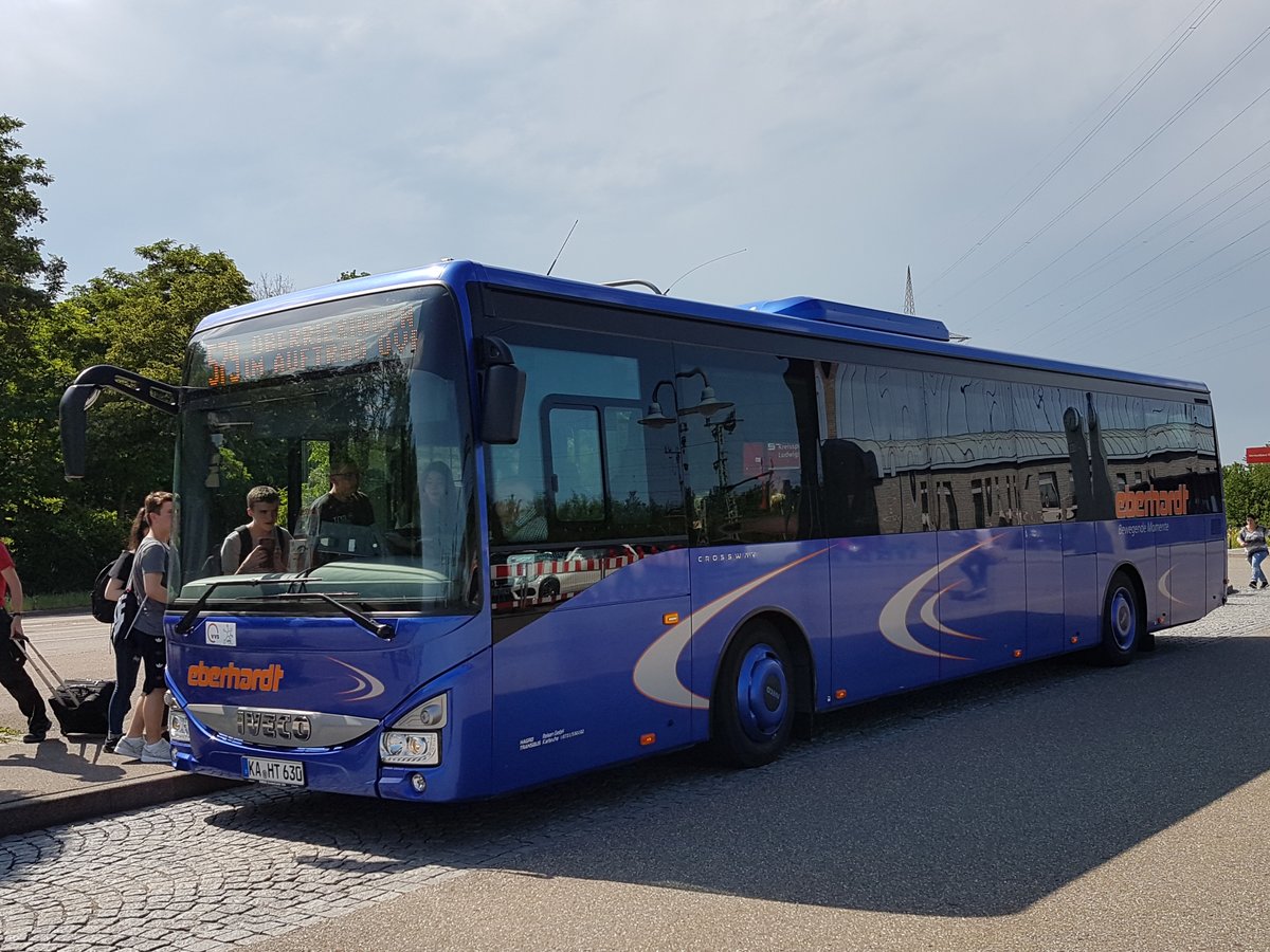 Hier ist der KA HT 630 von Hagro Transbus (Leihwagen für Seiz Reisen) auf der Linie 579 nach Oberriexingen im Auftrag der OVR im Einsatz. Gesichtet am 7.6.2019 in Vaihingen an der Enz.