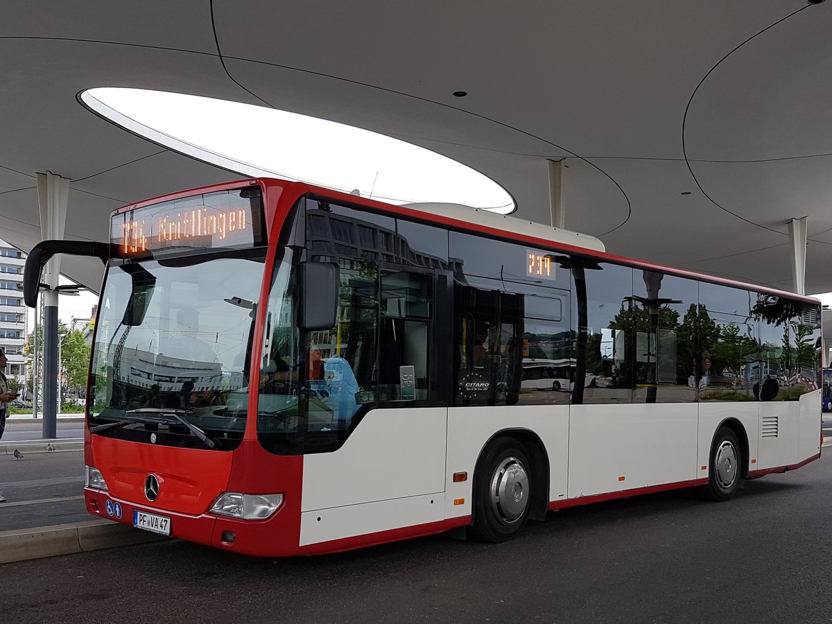 Hier ist der PF VA 47 von Viandi Travel (ex MVG Lüdenscheid) auf der Buslinie 734 nach Knittlingen im Einsatz. Abgelichtet am 11.06.2019 am HBF in Pforzheim.