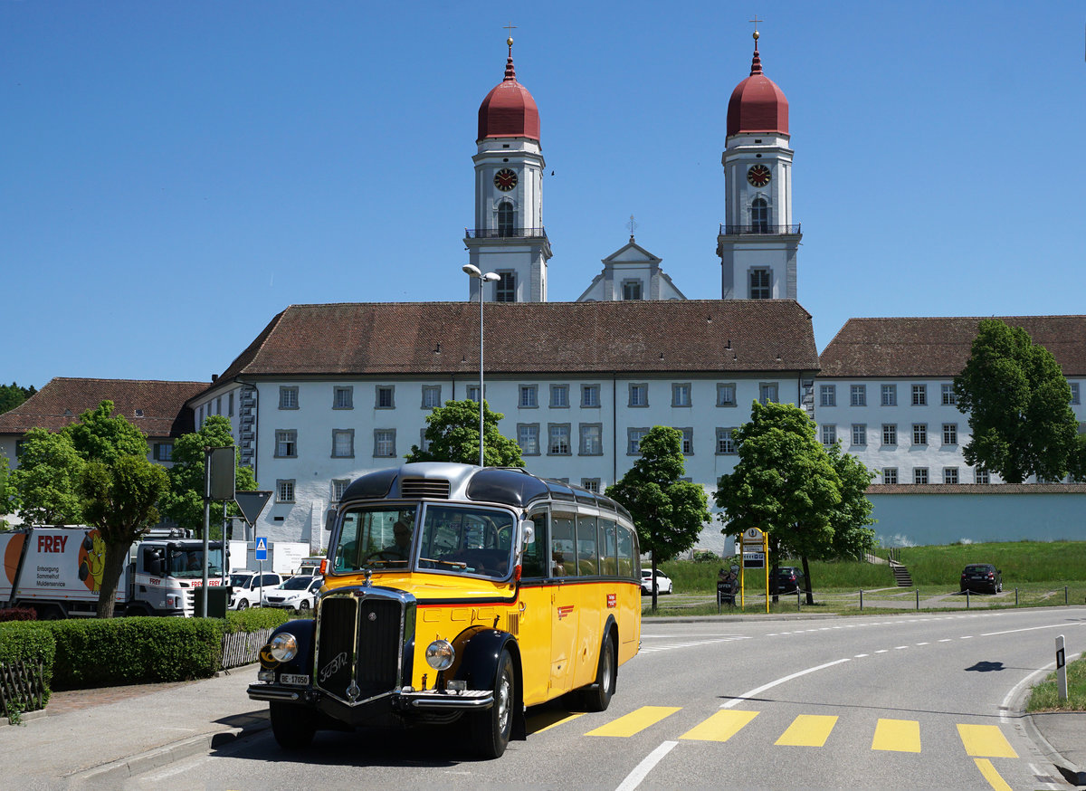 Historische Postautos der Marken SAURER, BERNA UND FBW anlässlich der Ausfahrt vom 8. Mai 2018 in St. Urban.
Foto: Walter Ruetsch 