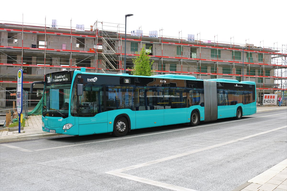 ICB Mercedes Benz Citaro 2 G Wagen 432 am 18.04.20 in Bad Vilbel Bhf 