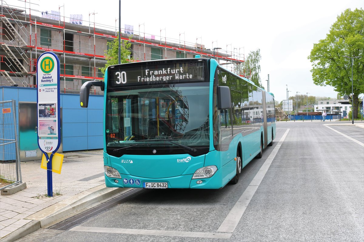 ICB Mercedes Benz Citaro 2 G Wagen 432 am 18.04.20 in Bad Vilbel Bhf 