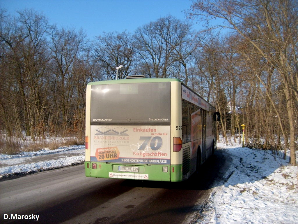 Im Januar 2012 war Wagen 529 (Mercedes-Benz Citaro I) fleißig im Einsatz. Hier zu sehen in Brandenburg an der Havel, am Spechtbogen in Richtung Wilhelmsdorf.