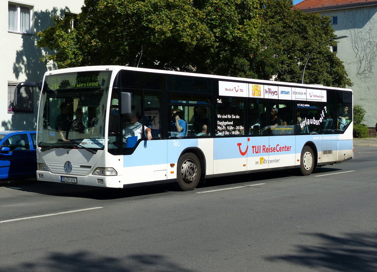 Im SEV -Ersatzverkehr S41/S42 (Ring) B-CM 696, MB Citaro. Berlin im Aug.2016.