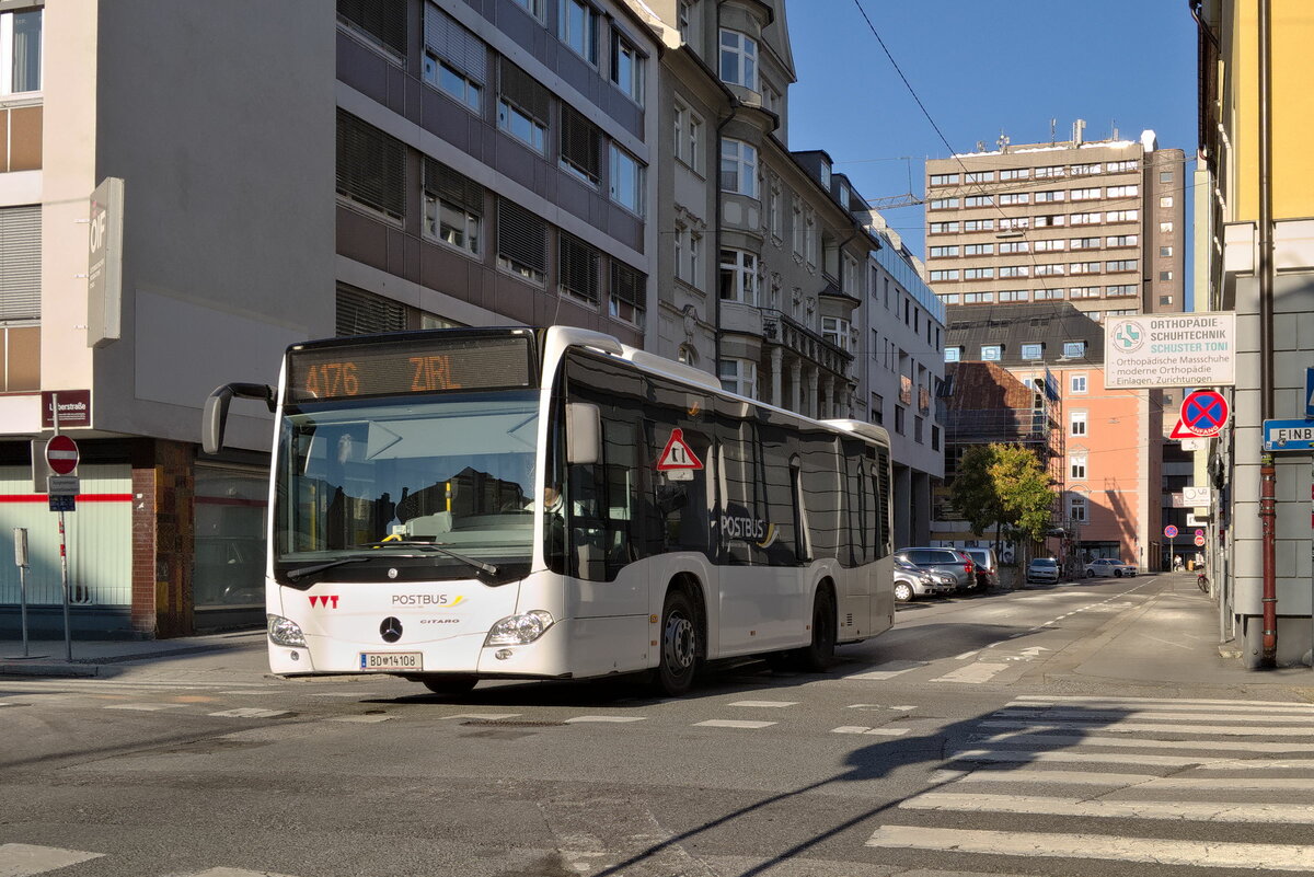 Innsbruck: Mercedes-Benz Citaro 2. Generation von Postbus (BD-14108) ist als Linie 4176 über die Müllerstraße umgeleitet. Aufgenommen 3.9.2021.