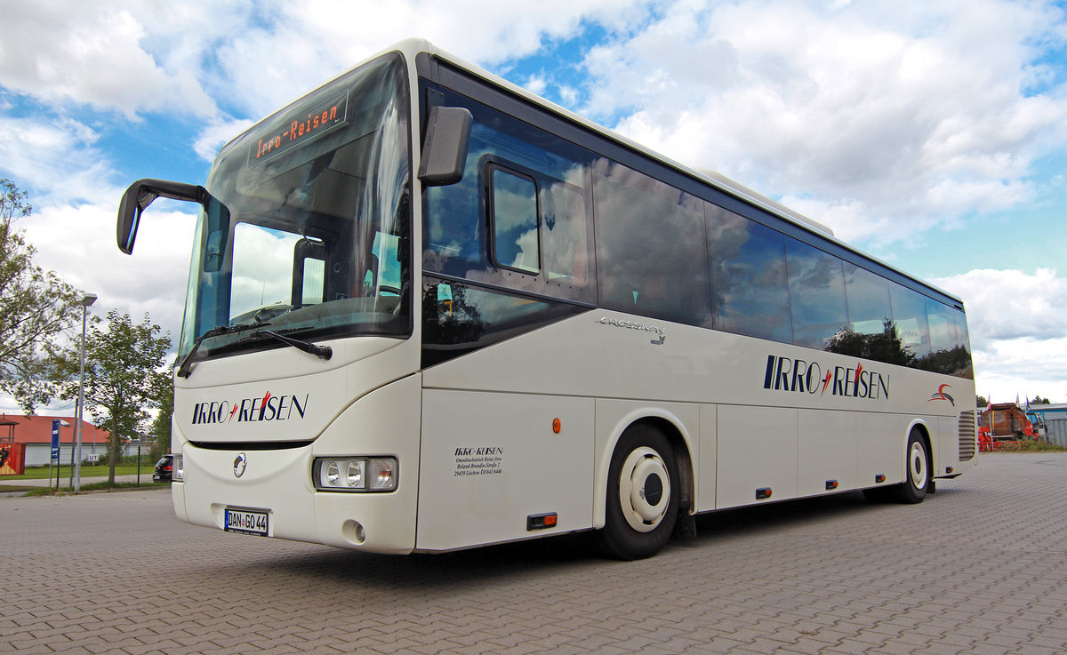 Irisbus Crossway der Firma Irro-Reisen in Lüchow am 09.09.2015.