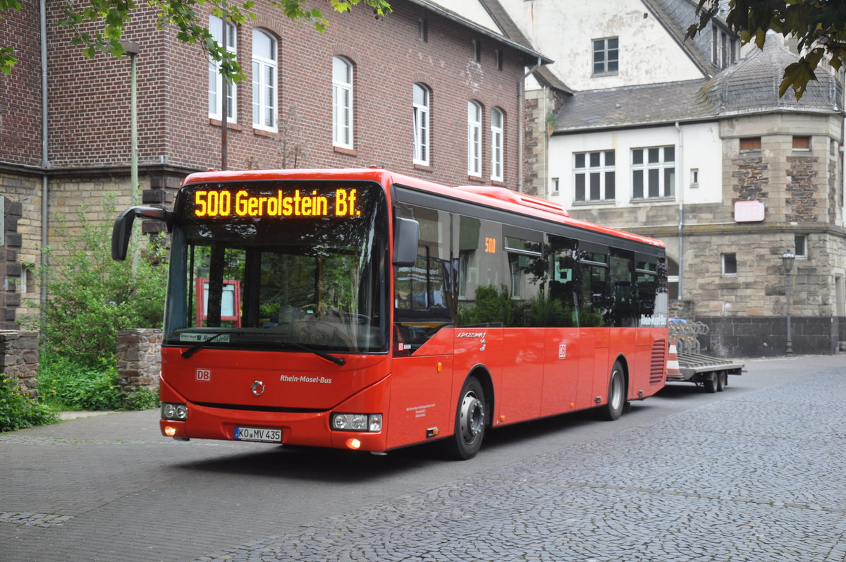 Irisbus Crossway von Rhein-Mosel-Bus mit Fahrradanhänger aufgenommen 02.05.2014 am Bahnhof Cochem