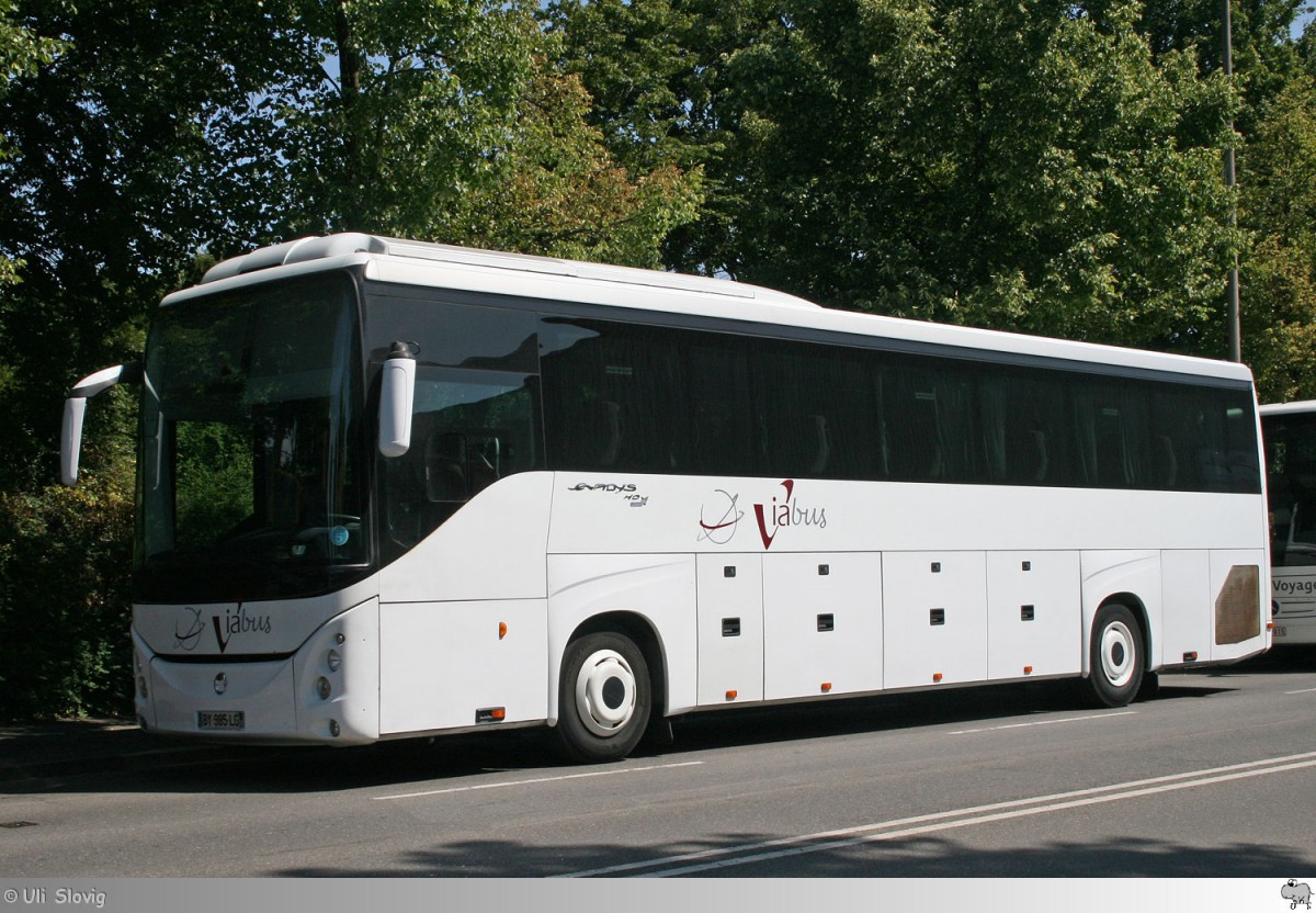 Irisbus Evadys HD  Viabus . Aufgenommen am 11. Juli 2015 auf den Busparkplatz für das Samba Festival in Coburg.