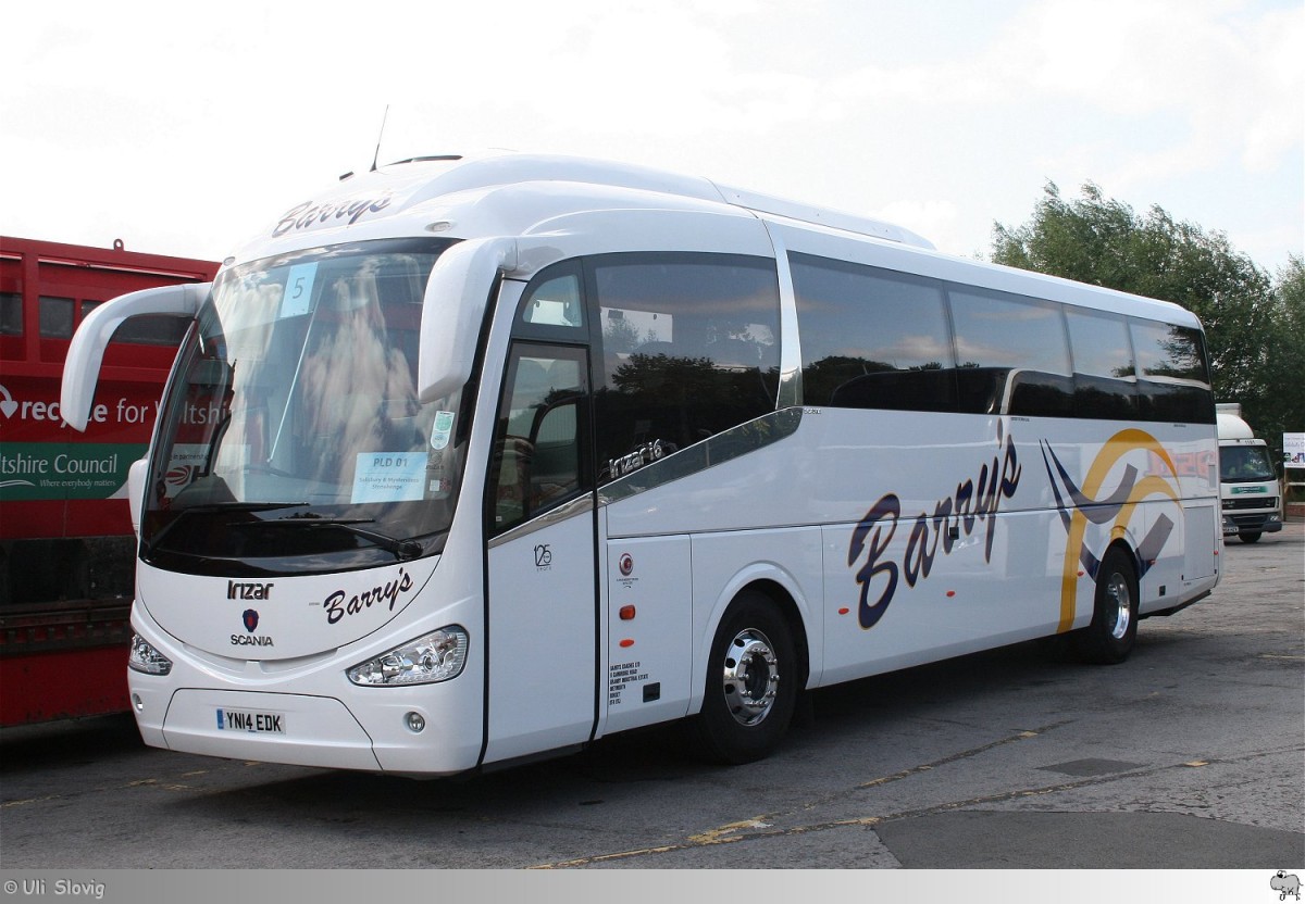Irizar i6 auf Scania Chassis  Barry's Coaches LTD . Aufgenommen am 6. August 2014 in Salisbury / England.