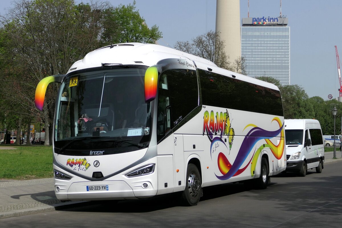 Irizar i6S. ''Rajat Travels'', Berlin -Mitte im April 2024.