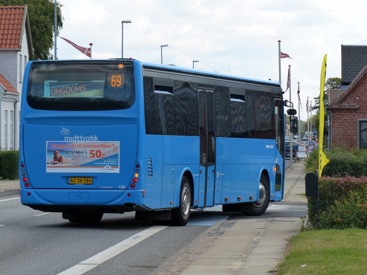 IVECO Arway der midttrafik busser /Herning Tourist auf der Strecke Skjern-Tarm-Nr.Nebel (69), hier in Nr. Nebel /DK im July 2014.