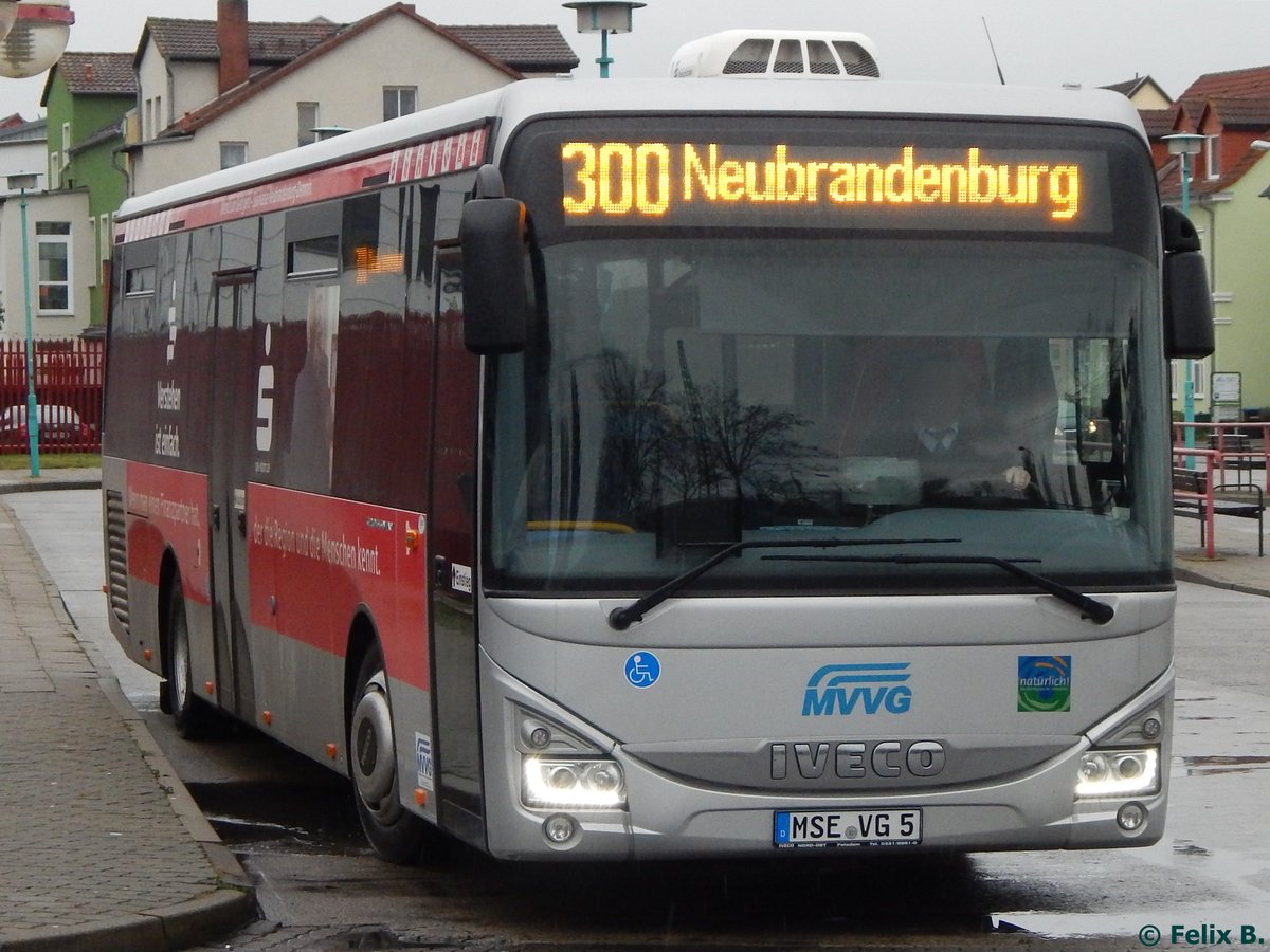 Iveco Crossway der MVVG in Neubrandenburg am 17.11.2016